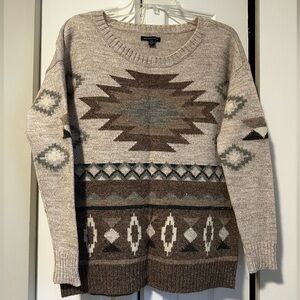 American Eagle women’s crew neck sweater.